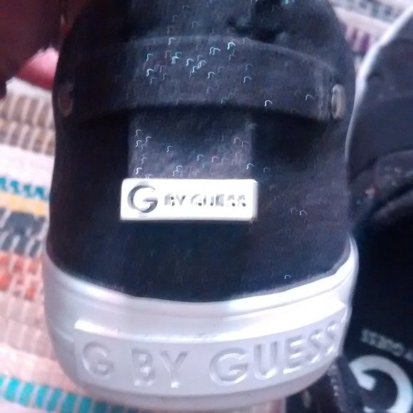 G by Guess glitter slip ons - Picture 4 of 9